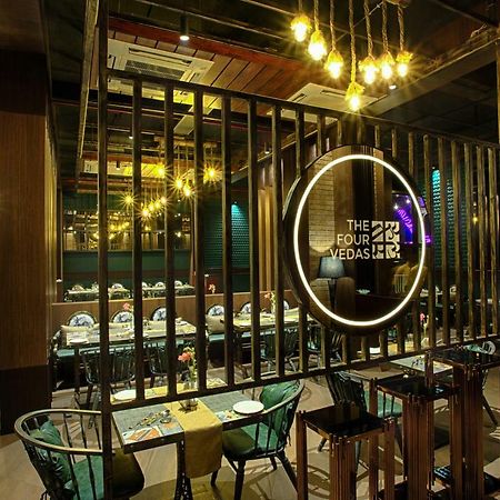 Four Vedas Hotel & Resort Siliguri Eksteriør bilde