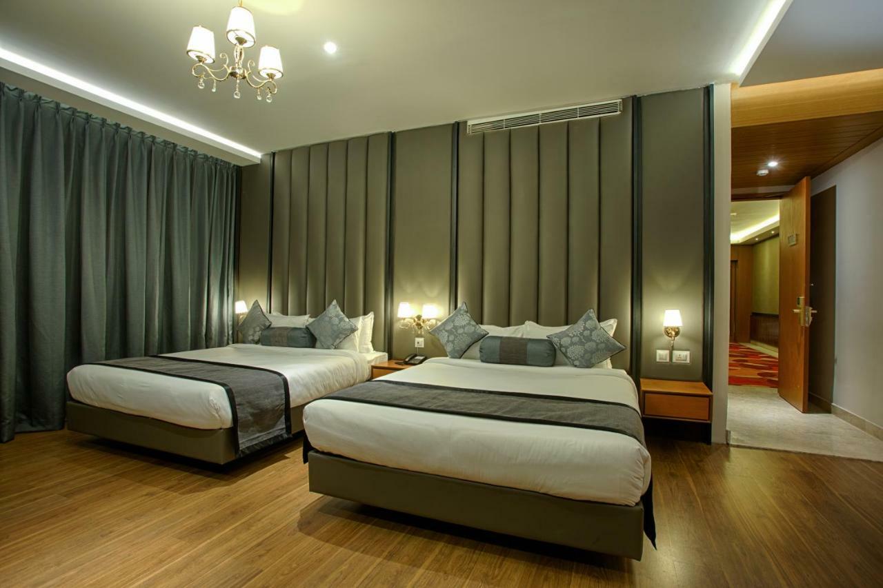 Four Vedas Hotel & Resort Siliguri Eksteriør bilde