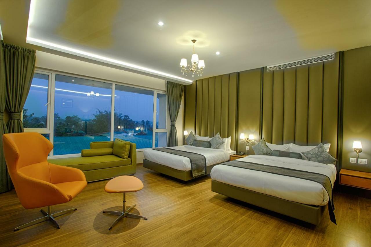 Four Vedas Hotel & Resort Siliguri Eksteriør bilde